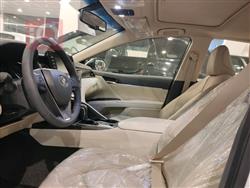 تۆیۆتا کامری